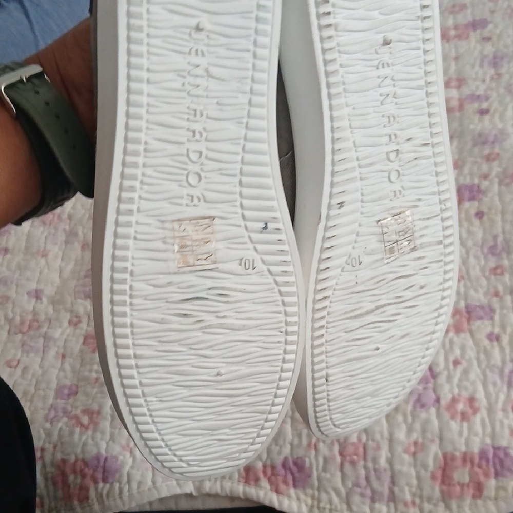 Jenn Ardor Gray Sneakers - Picture 8 of 10